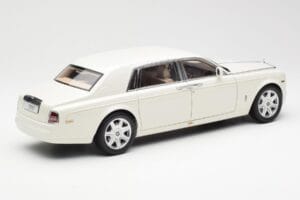 Rolls-Royce Phantom VII EWB English Biały Kyosho 1:18 08841EW2 Metal — zdjęcie 3 z 8