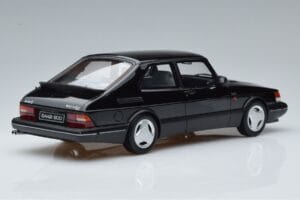 Saab 900 Turbo Mk1 Czarny Otto 1:18 OT678 Żywica — zdjęcie 2 z 6