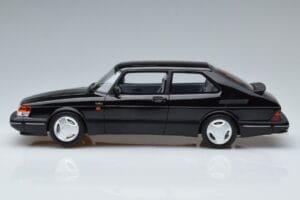 Saab 900 Turbo Mk1 Czarny Otto 1:18 OT678 Żywica — zdjęcie 3 z 6