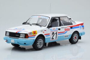 Skoda 130 LR #21 L. Krecek / B. Motl Rally Acropolis 1986 IXO 1:18 18RMC157A Metal