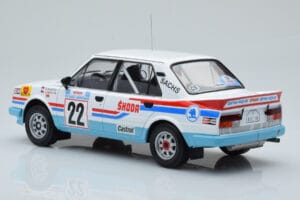 Skoda 130 LR #22 S. Kvaizar / J. Janecek Rally Acropolis 1986 IXO 1:18 18RMC157B Metal — zdjęcie 5 z 6