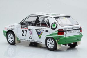 Skoda Felicia #27 P. Sibera / P. Gross Rally RAC Lombard 1995 IXO 1:18 18RMC148 Metal — zdjęcie 5 z 6