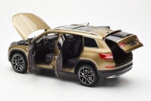 Skoda Kodiaq Złoty FAW 1:18 ZSX000001GOL Metal — zdjęcie 5 z 8