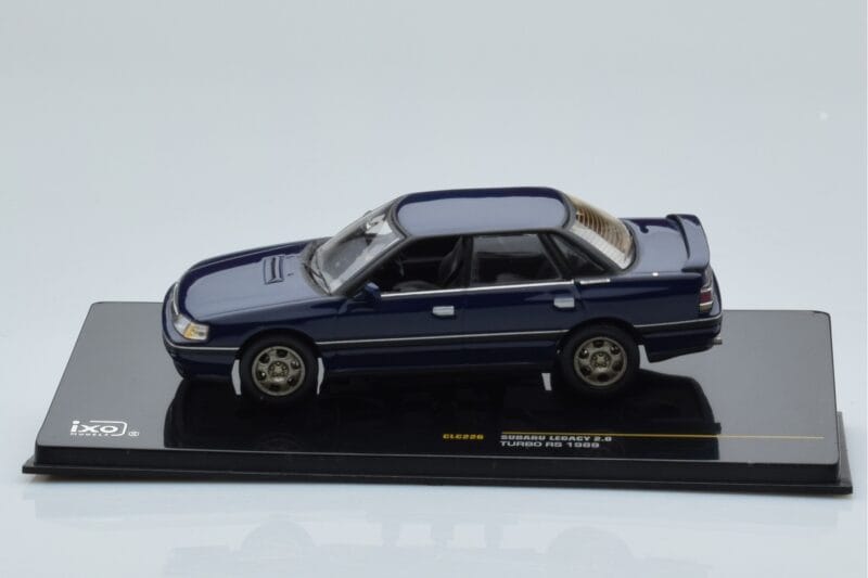 Subaru Legacy BC 2.0 Turbo RS Niebieski IXO 1:43 CLC226 Metal