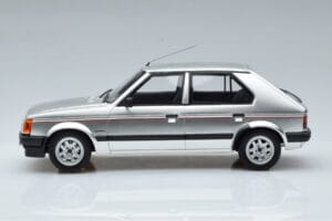 Talbot Horizon Premium Srebrny Otto 1:18 OT188 Żywica — zdjęcie 3 z 6