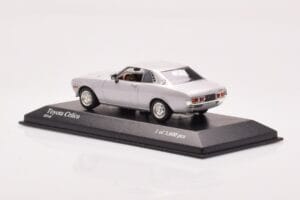 Toyota Celica A20 Srebrny Minichamps 1:43 400166420 Metal — zdjęcie 3 z 4