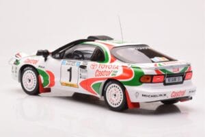 Toyota Celica Turbo 4WD ST185 #1 J. Kankkunen / J. Piironen Safari Rally 1993 IXO 1:18 18RMC150A Metal — zdjęcie 5 z 6