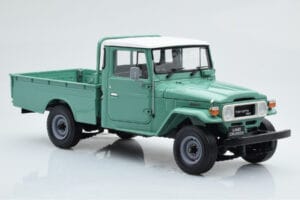 Toyota Land Cruiser 40 4x4 Pickup Zielony Kyosho 1:18 08958FG Metal — zdjęcie 6 z 8