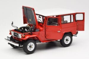 Toyota Land Cruiser FJ40 Van Czerwony Kyosho 1:18 08971R Metal — zdjęcie 2 z 8