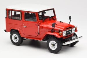 Toyota Land Cruiser FJ40 Van Czerwony Kyosho 1:18 08971R Metal — zdjęcie 6 z 8