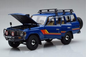 Toyota Land Cruiser 60 Niebieski Z Opcjonalnymi Częściami Kyosho 1:18 08956XBL Metal — zdjęcie 2 z 11
