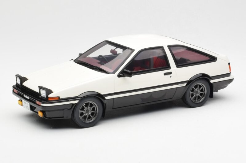 Toyota Sprinter Trueno AE86 Biały Otto 1:18 OT444B Żywica