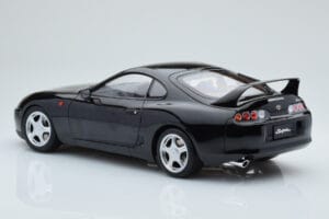 Toyota Supra A80 Czarny LCD 1:18 LCD18020-BL Metal — zdjęcie 3 z 7