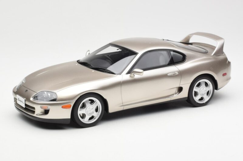 Toyota Supra A80 Srebrny Otto 1:18 OTM715 Żywica