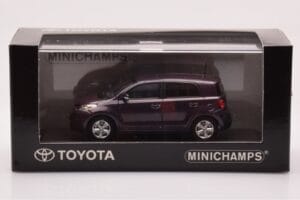 Toyota Urban Cruiser Fioletowy Metaliczny Minichamps 1:43 403166963 Metal — zdjęcie 4 z 4