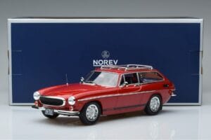Volvo 1800 ES Czerwony Norev 1:18 188723 Metal — zdjęcie 7 z 7