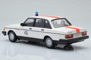 Volvo 240 GL Policja Belgia Minichamps 1:18 155171492 Metal — zdjęcie 5 z 6