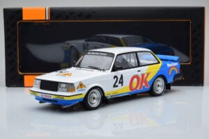 Volvo 240 Turbo Beckers #24 P.G. Andersson Nurburgring 1985 IXO 1:18 18RMC105A Metal — zdjęcie 6 z 6
