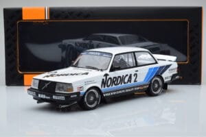 Volvo 240 Turbo Nordica #2 U. Granberg / T. Lindstrom ETCC Brno 1986 IXO 1:18 18RMC088 Metal — zdjęcie 6 z 6