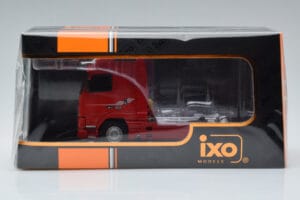 Volvo FH12 Czerwony IXO 1:43 TR123 Metal — zdjęcie 6 z 6