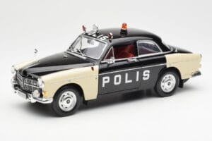 Volvo P121 Policja Revell 1:18 8904 Metal