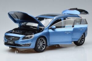 Volvo V60 D3 Power Niebieski FAW 1:18 9430839 Metal — zdjęcie 2 z 7