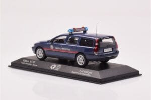 Volvo V70 Garde Frontiere Suisse Minichamps 1:43 430171899 Metal — zdjęcie 3 z 4