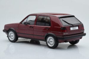 Volkswagen Golf GTI Mk2 Czerwony MCG 1:18 MCG18391 Metal — zdjęcie 5 z 6
