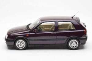 Volkswagen Golf Mk3 VR6 Syncro Ciemny Fioletowy Perłowy Otto 1:18 OT1052 Żywica — zdjęcie 3 z 6
