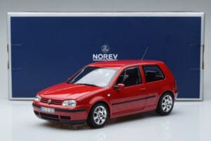 Volkswagen Golf Mk4 Czerwony Norev 1:18 188573 Metal — zdjęcie 7 z 7