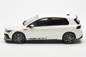 Volkswagen Golf GTI Mk8 Clubsport Biały Otto 1:18 OT986 Żywica — zdjęcie 3 z 6