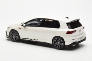Volkswagen Golf GTI Mk8 Clubsport Biały Otto 1:18 OT986 Żywica — zdjęcie 5 z 6