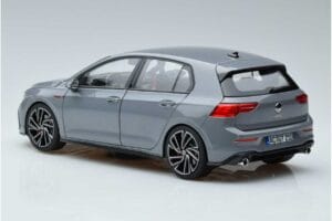 Volkswagen Golf GTI Mk8 Norev 1:18 188590 Metal — zdjęcie 6 z 7