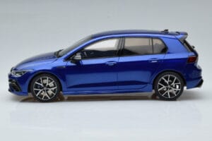 Volkswagen Golf Mk8 R Niebieski Otto 1:18 OT413 Żywica — zdjęcie 3 z 6