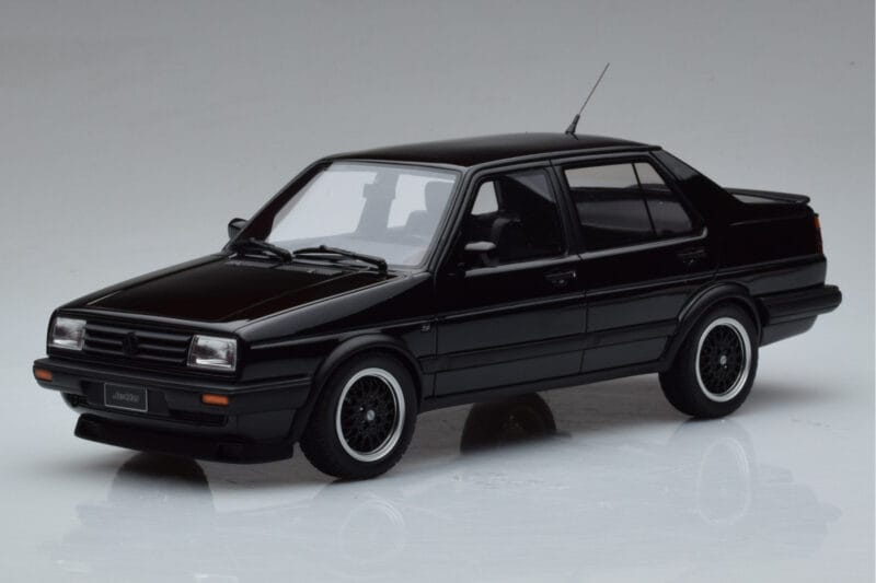 Volkswagen Jetta Mk2 Czarny Otto 1:18 OT1021 Żywica