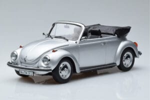 Volkswagen Beetle 1303 Kabriolet Srebrny Norev 1:18 188530 Metal