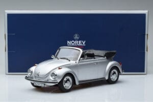 Volkswagen Beetle 1303 Kabriolet Srebrny Norev 1:18 188530 Metal — zdjęcie 6 z 6