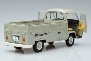 Volkswagen T2a Pickup Edycja 50. Rocznicy Schuco 1:18 450019800 Metal — zdjęcie 2 z 7