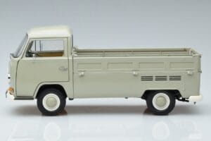 Volkswagen T2a Pickup Edycja 50. Rocznicy Schuco 1:18 450019800 Metal — zdjęcie 4 z 7