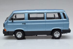 Volkswagen T3 Multivan Niebieski Norev 1:18 188544 Metal — zdjęcie 3 z 6