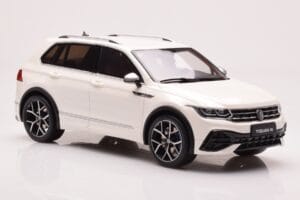Volkswagen Tiguan R Biały Otto 1:18 OT1001 Żywica — zdjęcie 4 z 6