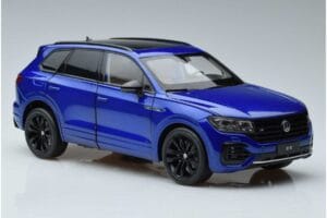 Volkswagen Touareg CR Niebieski FAW 1:18 LTC761021BLU Metal — zdjęcie 5 z 7