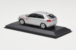 Audi A3 8P Srebrny Prototyp Minichamps 1:43 5010503013 Metal — zdjęcie 3 z 4