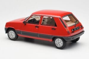 Renault 5 GTL Czerwony Otto 1:18 OT1147 Żywica — zdjęcie 5 z 6