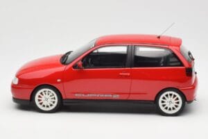 Seat Ibiza Mk2 Cupra Czerwony Otto 1:18 OT1092 Żywica — zdjęcie 3 z 6
