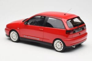 Seat Ibiza Mk2 Cupra Czerwony Otto 1:18 OT1092 Żywica — zdjęcie 5 z 6