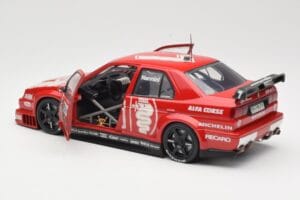 Alfa Romeo 155 V6 Ti #18 A. Nannini DTM 1993 UT Models 1:18 180930120 Metal — zdjęcie 5 z 8