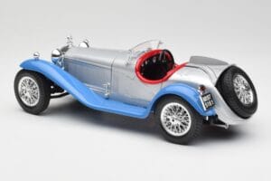 Alfa Romeo 2300 Spider Srebrnoniebieski Bburago 1:18 3008 Metal — zdjęcie 7 z 8
