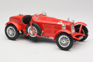 Alfa Romeo 8C 2300 Monza Czerwony Bburago 1:18 3014 Metal — zdjęcie 4 z 6