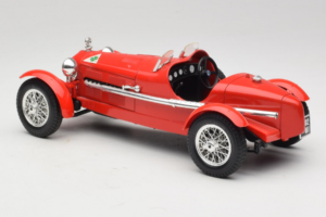 Alfa Romeo 8C 2300 Monza Czerwony Bburago 1:18 3014 Metal — zdjęcie 5 z 6